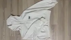 ホワイト フルジップ パーカー Mサイズ