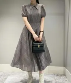 新品未使用　セルフォード 襟付きプリントワンピース