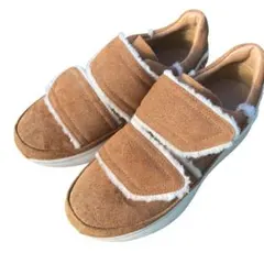 UGG 厚底スニーカー　ムートンスニーカー　キャメルブラウン　22.5cm