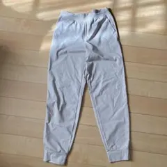 64. UNIQLO ユニクロ エアリズム パンツ スポーツウェア ベージュ