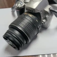 Nikon D40 ジャンク品のサムネイル