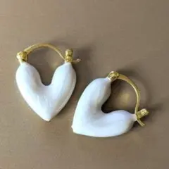 ✨ ホワイト 白 ハート フープピアス ヴィンテージ