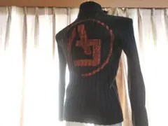 アルマーニ ニット