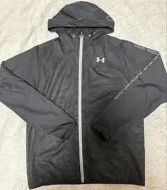 【値下げ】UNDER ARMOUR ウィンドブレーカー ブラック MD