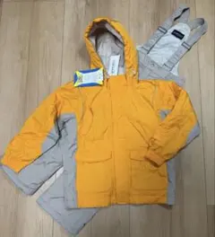 Sports Authorityキッズ スキーウェア 上下セット 120 新品