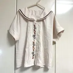 axes もみじ刺繍ブラウス
