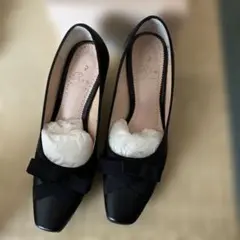 Riz raffinee パンプス ブラック 22.5cm 2Eのサムネイル