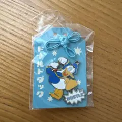 ディズニーストア ドナルドダック ピンバッジ お守り　ピンズ　限定