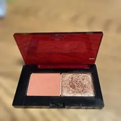 シュウウエムラ　アイシャドウパレット