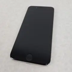 【美品】iPhone SE 第3世代 5G対応 スターライト スマホ SE3