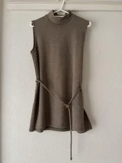 ZARA ブラウン ノースリーブ タートルネック