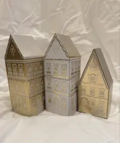 ３点セット M&S 2025年 クリスマス限定 ハウス型ライトアップ缶 1-12