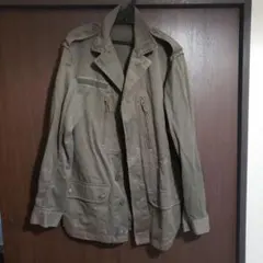 カーキ ミリタリージャケット　96L