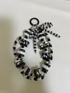 ハンドメイド　ビーズストラップ