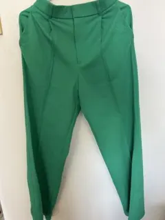 GU 緑色タック入りスラックス ゴムウエスト