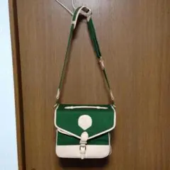 Item thumbnail for item c591be08-dbc6-4bf3-9bcb-2aefa12ecb5d