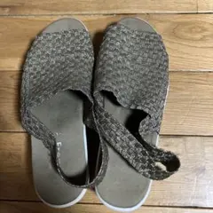 ブラウン編み込みカジュアルサンダル　L