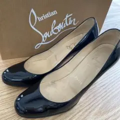 値下げ　クリスチャンルブタン　パンプス　ブラック　エナメル23.5 定番モデル