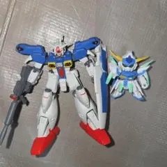 ジャンク品　ガンダム フィギュア 2体セット　ソフビ
