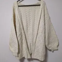 フード付きニット