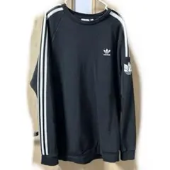 adidasトレーナー