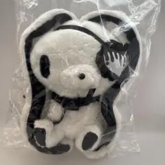 新品】汎用うさぎ 手乗り鎮座ぬいぐるみ Eyepatch Ver White - メルカリ