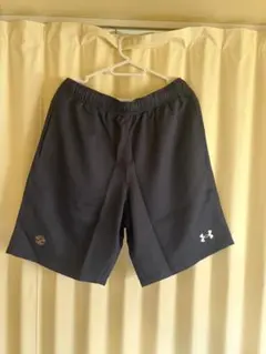 帝京大学　ラグビーUNDER ARMOUR ハーフパンツ XL 黒　新品