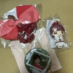 平野紫耀　PVCキーホルダー シュシュ 缶バッチ　sweet garden