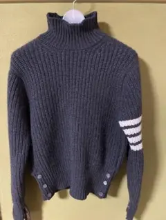 THOM BROWNE トムブラウン　モックネック リブニットのサムネイル