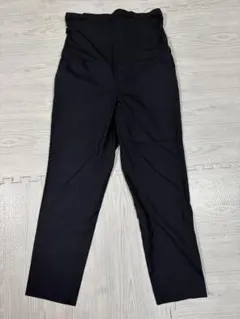 ユニクロ　マタニティパンツ 黒