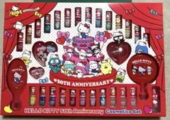 ハローキティ 50周年アニバーサリーコスメセットのサムネイル