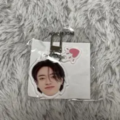 TREASURE PULSE ON ハルト 顔アクキー　喜