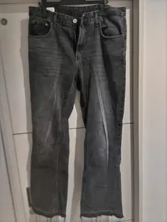 ザラZARAウォッシュブラックフレアデニム w32
