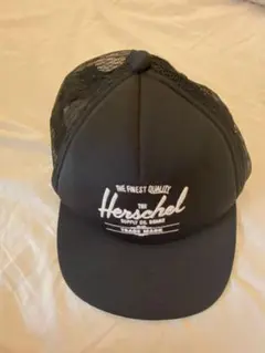 Herschel トラッカーキャップ 黒