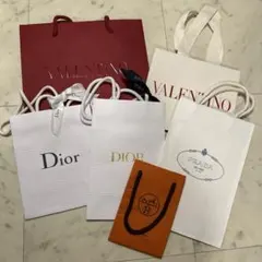 2025年最新】valentino 紙袋の人気アイテム - メルカリ