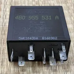 AUDI VW 377 ワイパーリレー 4B0955531Aのサムネイル