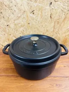 2026年最新】staub ストウブ 24cmの人気アイテム - メルカリ