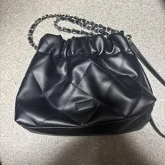 巾着バッグ レザー