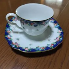 KENZO　花柄ティーカップ・ソーサーセット