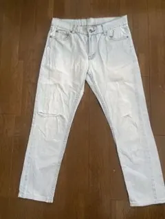 チープマンデー Cheap Monday ダメージ加工デニムパンツのサムネイル