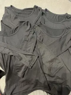 HEATTECH アンダーシャツ 100cm 黒 4枚セット