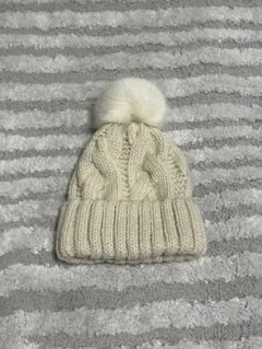 H&M ケーブル編みニット帽【即購入可】【着用写真あり】