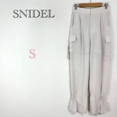 ♦︎スナイデル【S】アセテートサテンカーゴパンツ　ウエストゴム　フェミニンのサムネイル