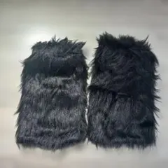 黒いファーレッグウォーマー