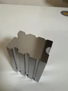 Item thumbnail for item bc4a6e50-bbf9-4ee4-9747-5a704bad5677