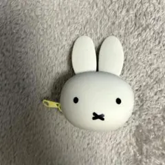 miffy ウサギ型シリコンコインケース