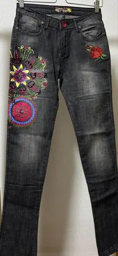 Item thumbnail for item c1210542-03fc-45a5-ab4e-70980edcf03d