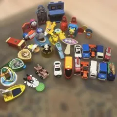 ハッピーセット おもちゃ35点 ピカチュウ マリオ パウパトロールなど