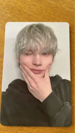 TXT ヒュニンカイ yzy3.0 中華 トレカ2 - メルカリ