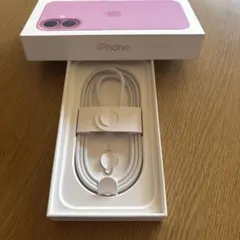 Apple iPhone 16 空箱　充電ケーブル付き